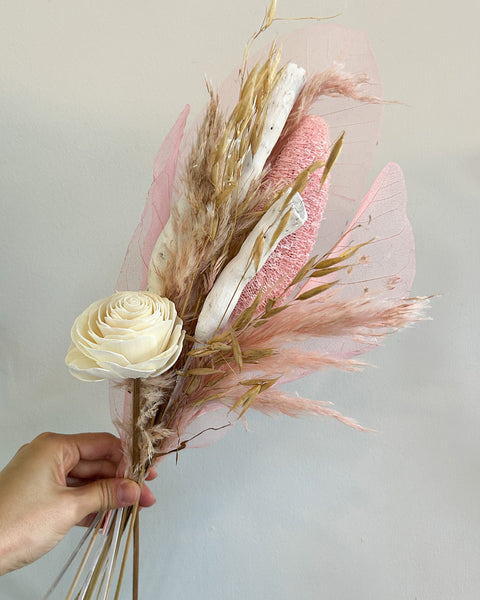 Powder Pink Dried Decorative Flowers – Bunches Direct Canada